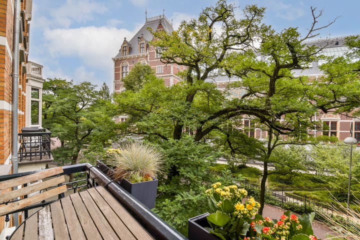 Foto 5 van Jan Luijkenstraat 8-2