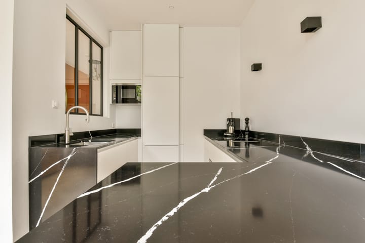 Foto 8 van Jan Luijkenstraat 8-2