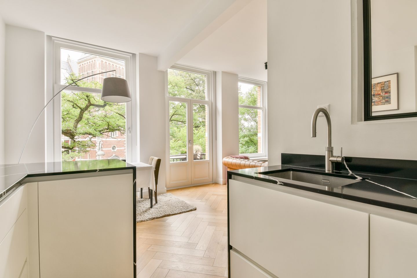 Foto 10 van Jan Luijkenstraat 8-2