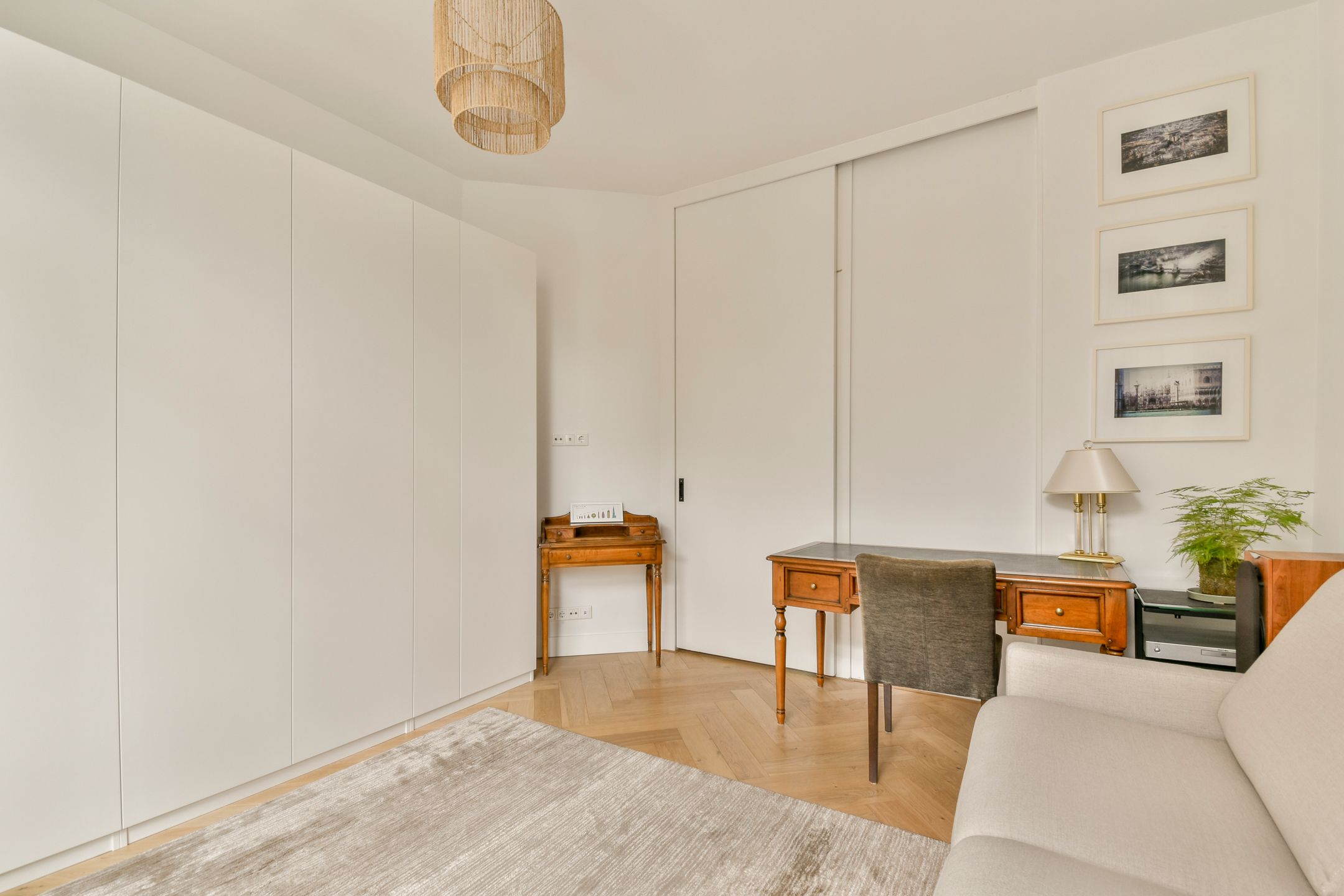 Foto 15 van Jan Luijkenstraat 8-2