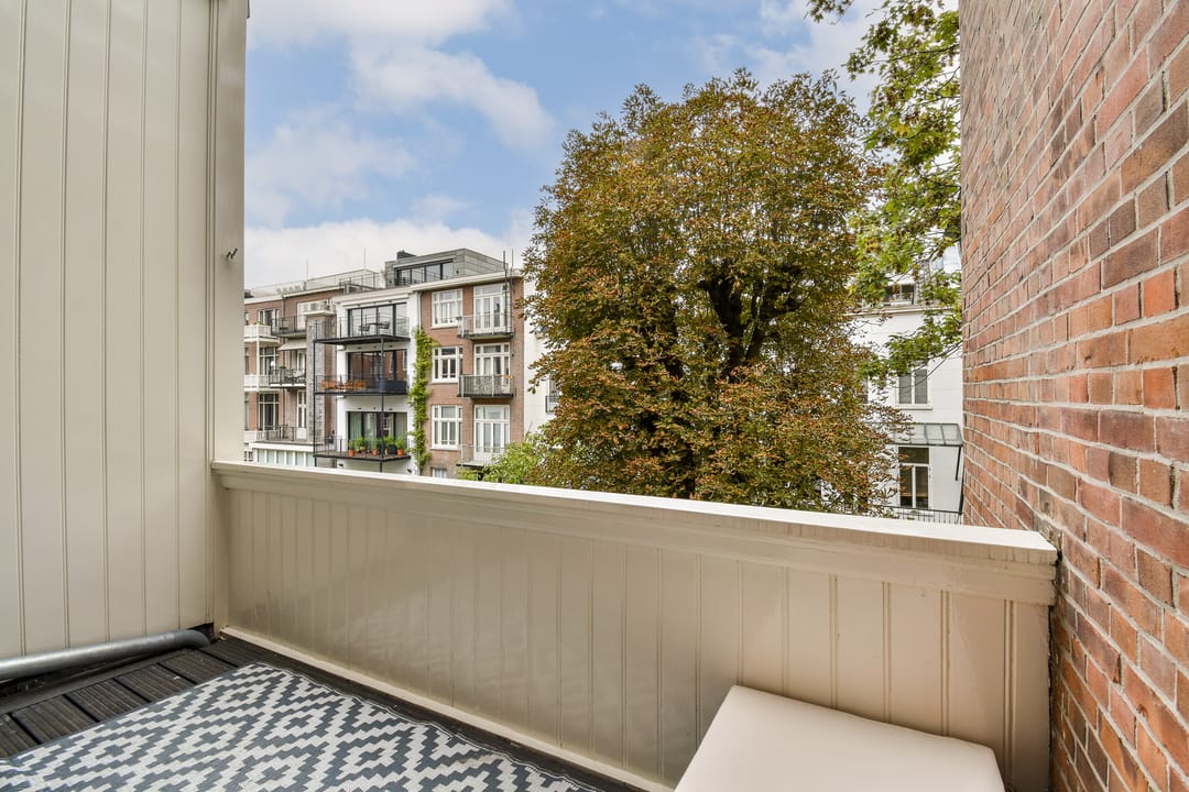 Foto 17 van Jan Luijkenstraat 8-2