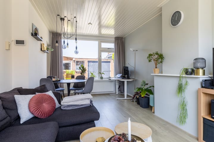 Foto 11 van Trompstraat 5