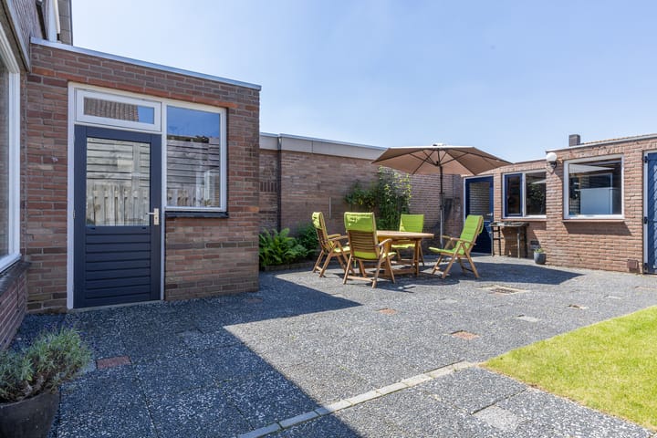 Foto 35 van Trompstraat 5