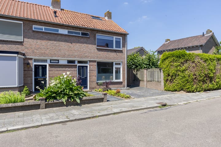 Foto 40 van Trompstraat 5