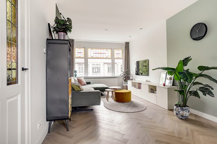 Foto 7 van Adriaen van der Doeslaan 21-A