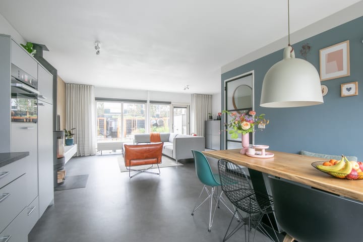 Foto 11 van Bijenvlucht 10