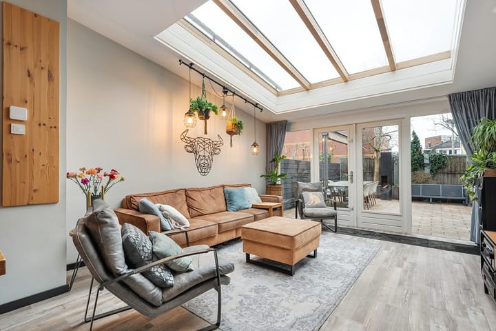 Foto 15 van Resedastraat 23