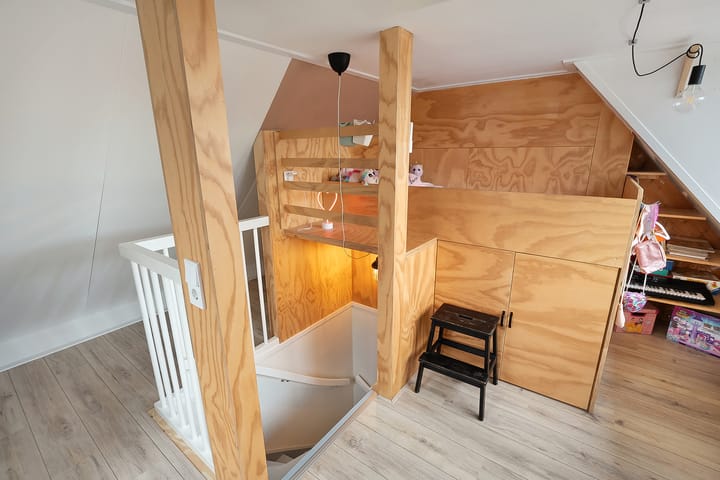 Foto 32 van Resedastraat 23