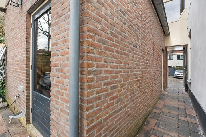 Foto 39 van Resedastraat 23