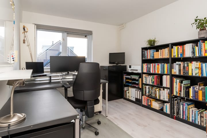 Foto 9 van Dotterbloem 1