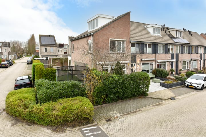 Foto 2 van Gerard den Brabanderhof 79