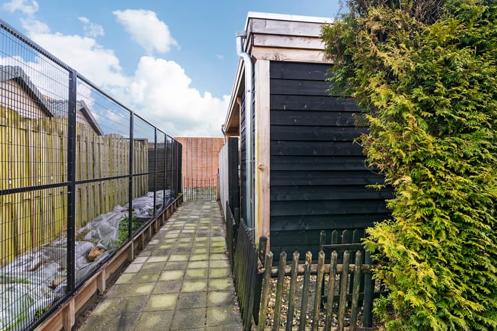 Foto 37 van van Lidtstraat 20