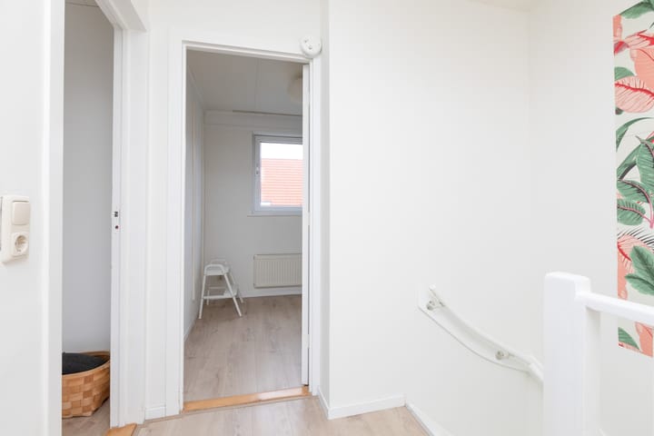 Photo 22 of Worp Tjaardastraat 47