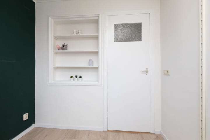 Photo 24 of Worp Tjaardastraat 47