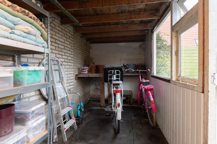 Photo 31 of Worp Tjaardastraat 47