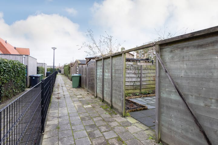 Photo 33 of Worp Tjaardastraat 47