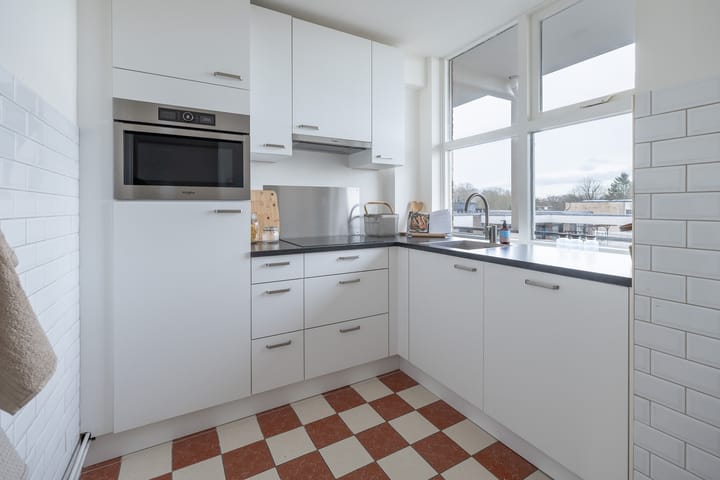 Foto 2 van Julianaplein 66