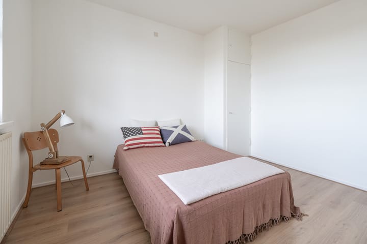 Foto 5 van Julianaplein 66