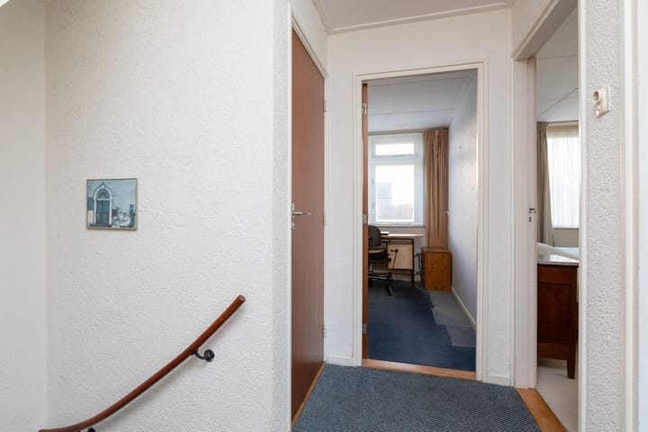 Foto 17 van Meeuwenlaan 61