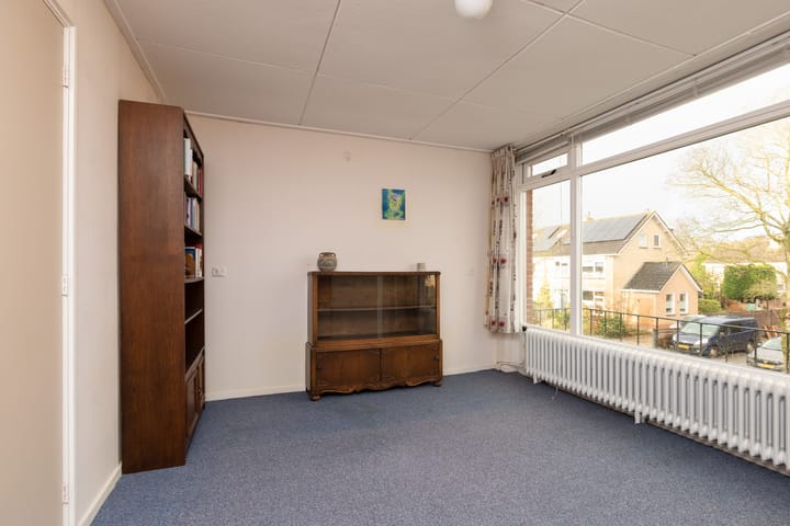 Foto 23 van Meeuwenlaan 61