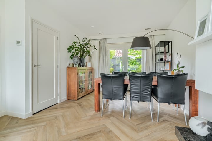 Foto 18 van Verhuellweg 31