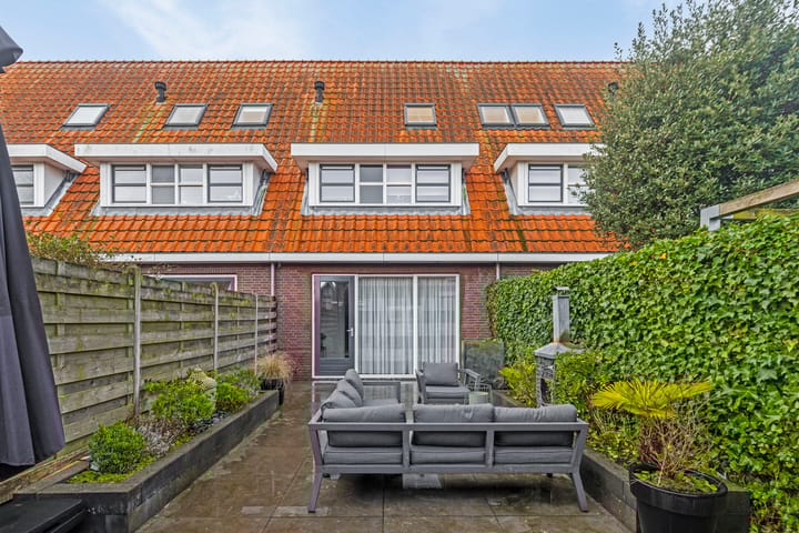 Foto 22 van Paul Butterfieldstraat 17