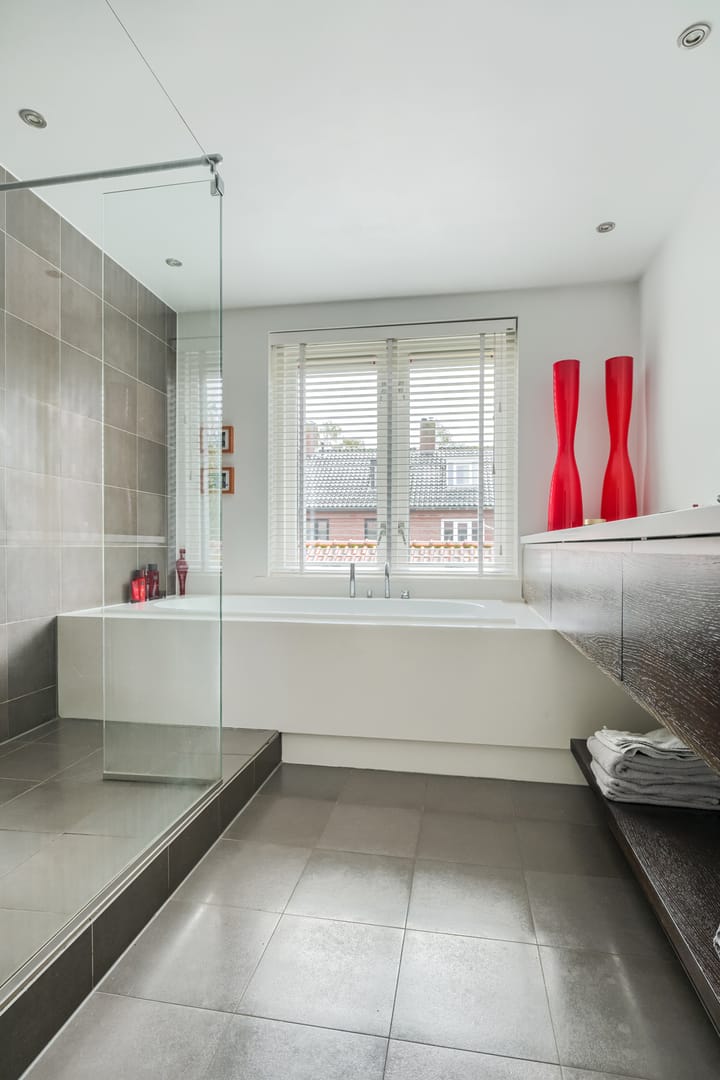 Foto 29 van Verhuellweg 31