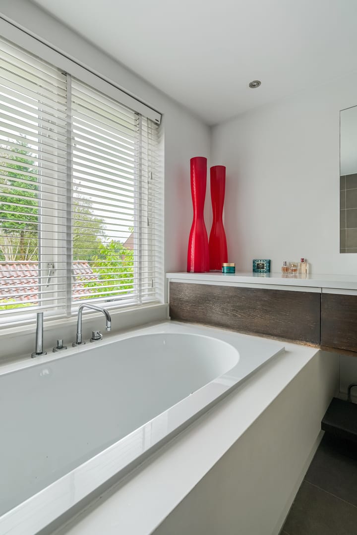 Foto 30 van Verhuellweg 31