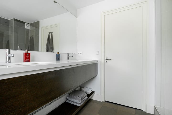 Foto 33 van Verhuellweg 31