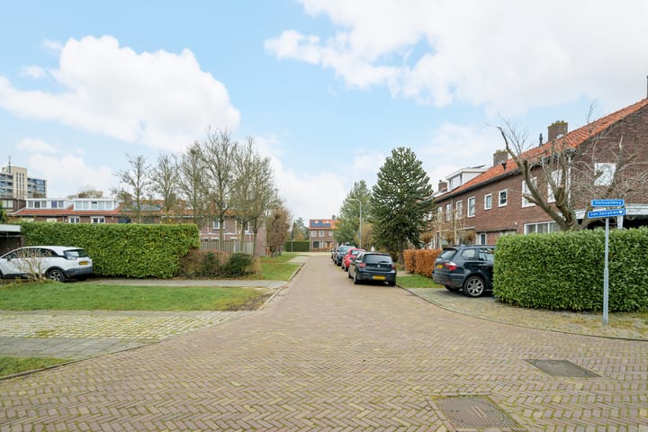 Foto 52 van Verhuellweg 31