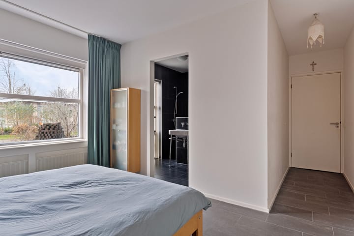 Foto 29 van Louis Royerstraat 8