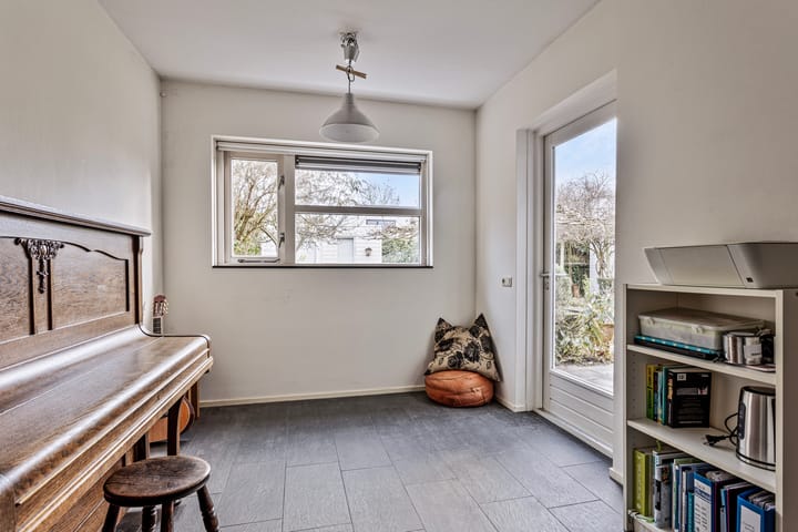 Foto 34 van Louis Royerstraat 8