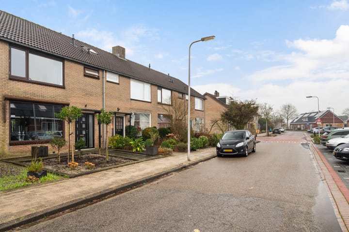 Foto 24 van Dr. A. Schweitzerstraat 17