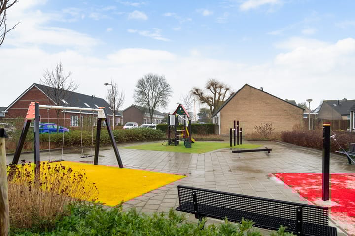 Foto 25 van Dr. A. Schweitzerstraat 17