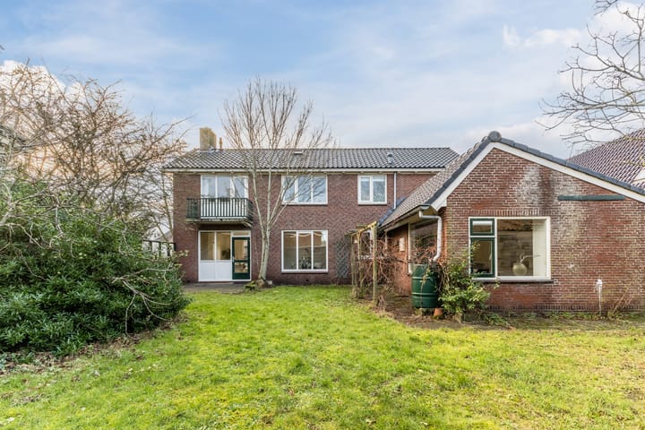 Foto 2 van Trompstraat 4