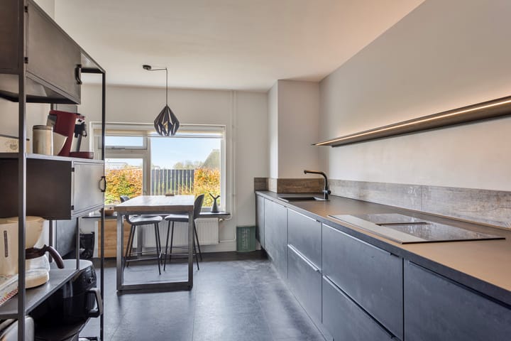 Foto 19 van Burgemeester G W Stroinkweg 102