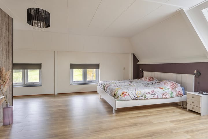 Foto 33 van Burgemeester G W Stroinkweg 102