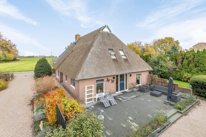 Foto 50 van Burgemeester G W Stroinkweg 102