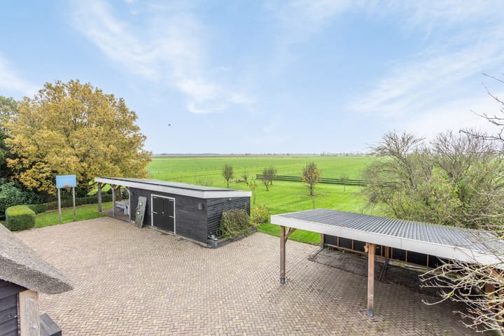 Foto 51 van Burgemeester G W Stroinkweg 102