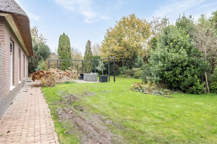 Foto 60 van Burgemeester G W Stroinkweg 102