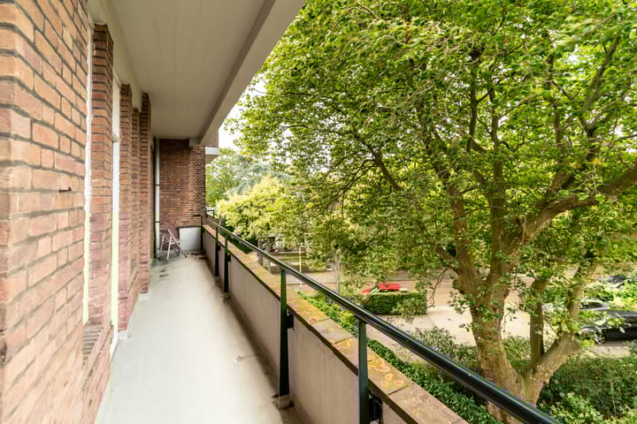 Foto 32 van Alexander Gogelweg 53