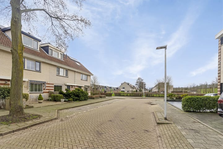 Foto 9 van Brucknerstraat 44