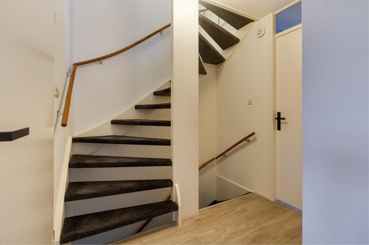 Foto 28 van Brucknerstraat 44