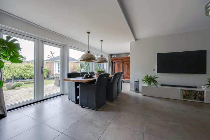 Foto 6 van Beethovenstraat 10