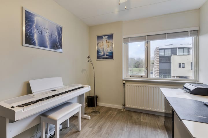 Foto 33 van Brucknerstraat 44