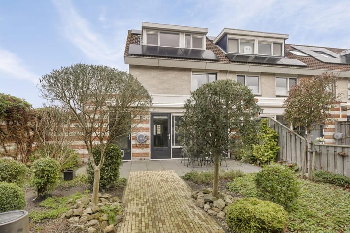 Foto 49 van Brucknerstraat 44