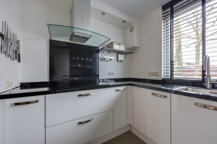 Foto 13 van Beethovenstraat 10