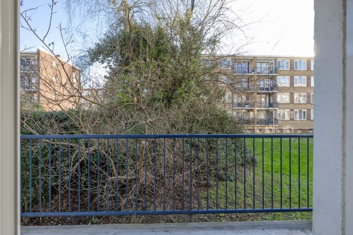 Foto 14 van Willem de Mérodestraat 42