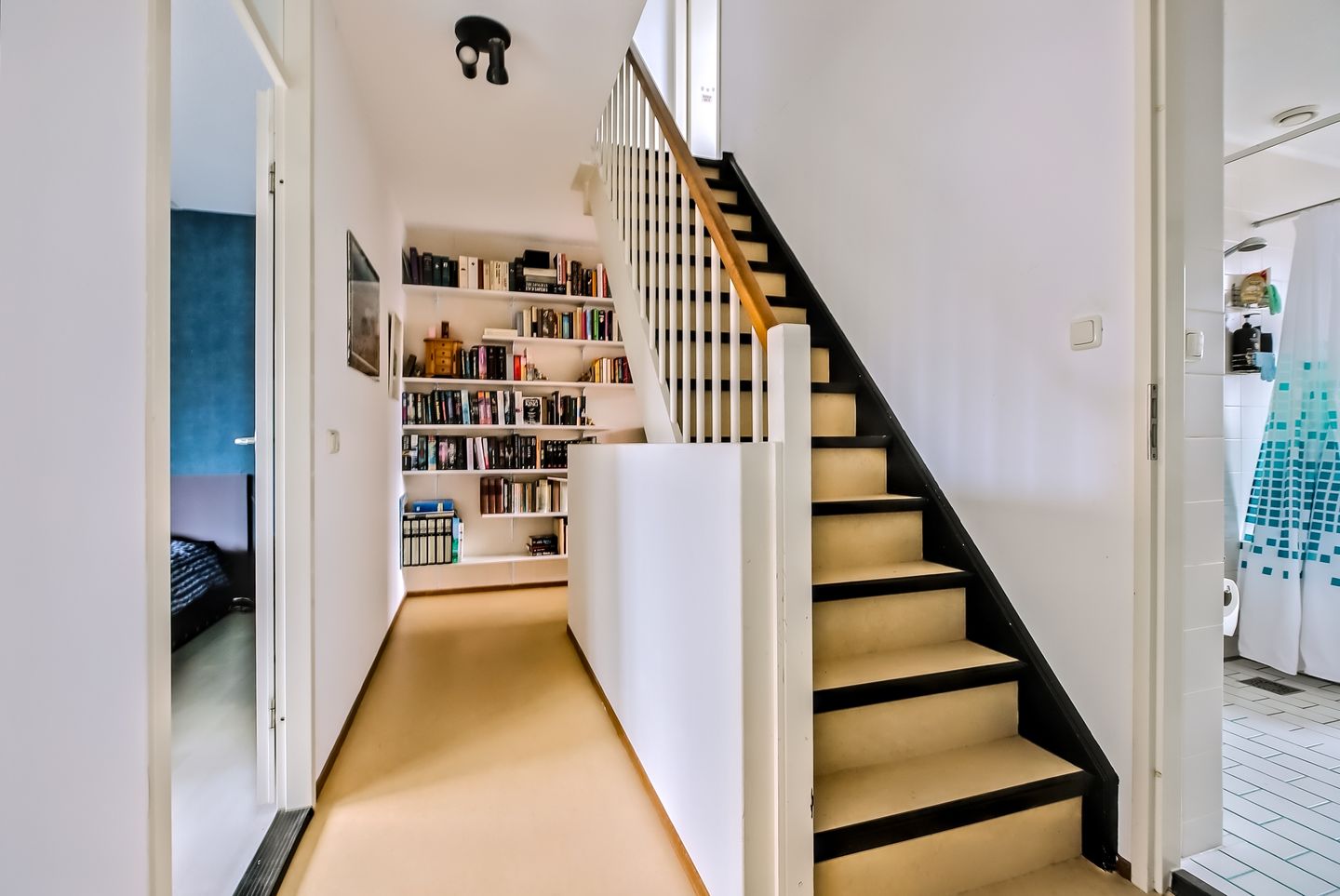 Photo 19 of Cliviastraat 4