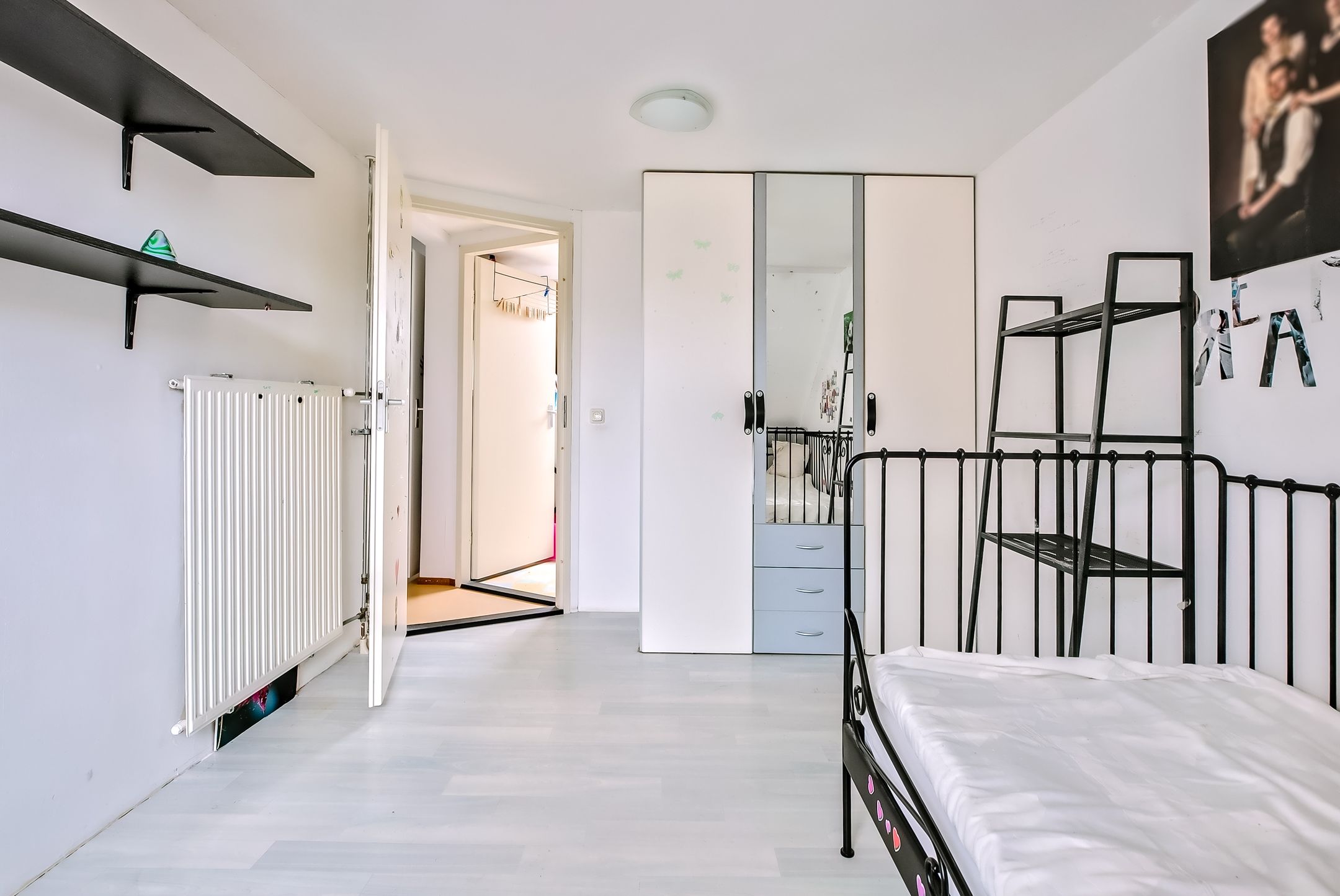 Photo 24 of Cliviastraat 4